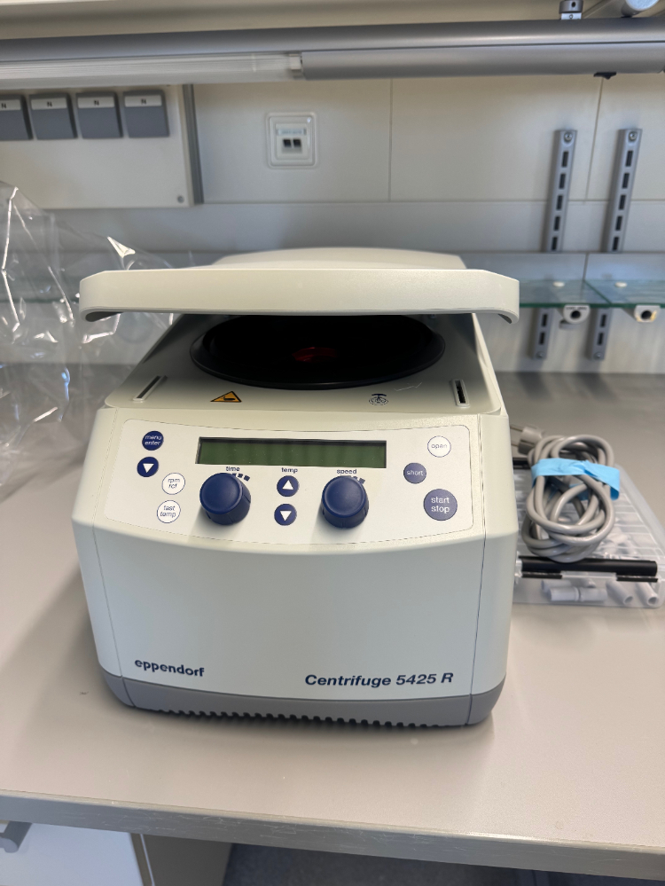 Image of Eppendorf 5425 R Refrigerated Centrifuge